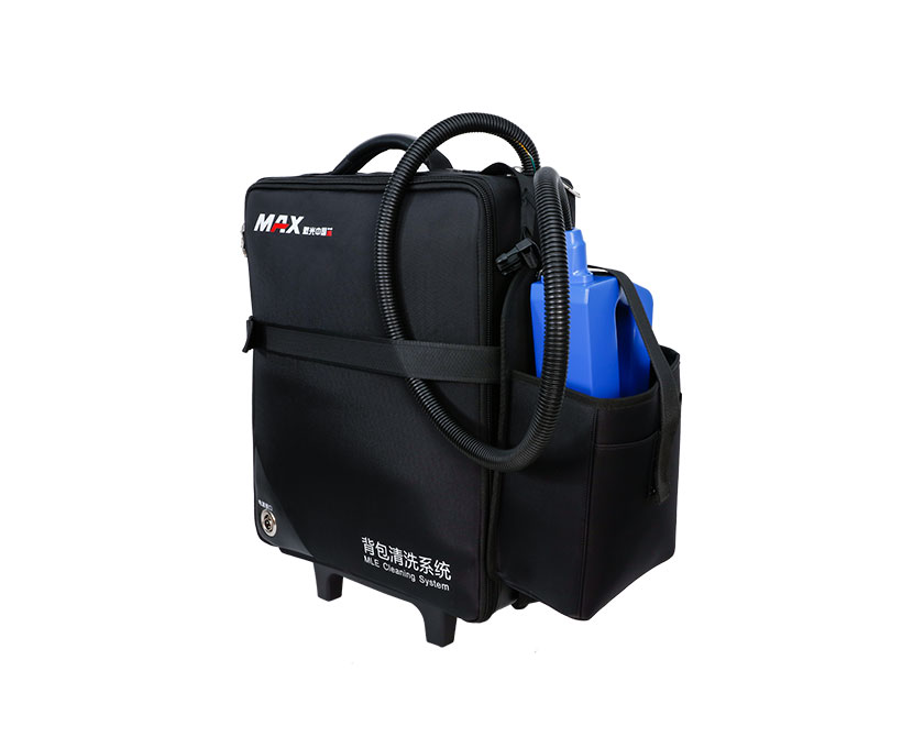 Backpack laser cleaning machine