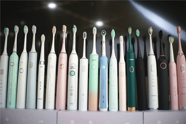 plastic toothbrush laser marking (2)