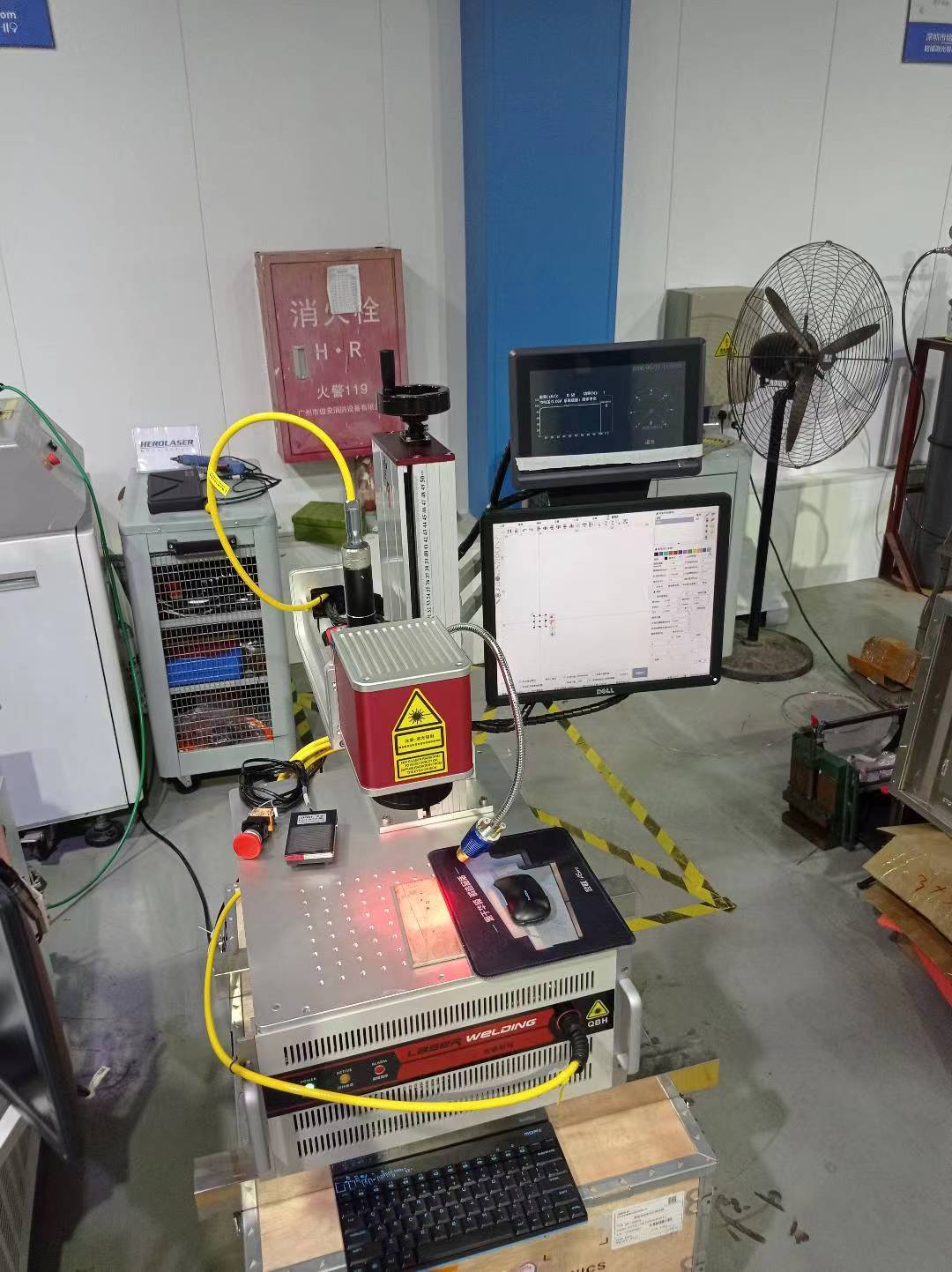 50W QCW welding laser external touch screen Galvanometer laser welding machine