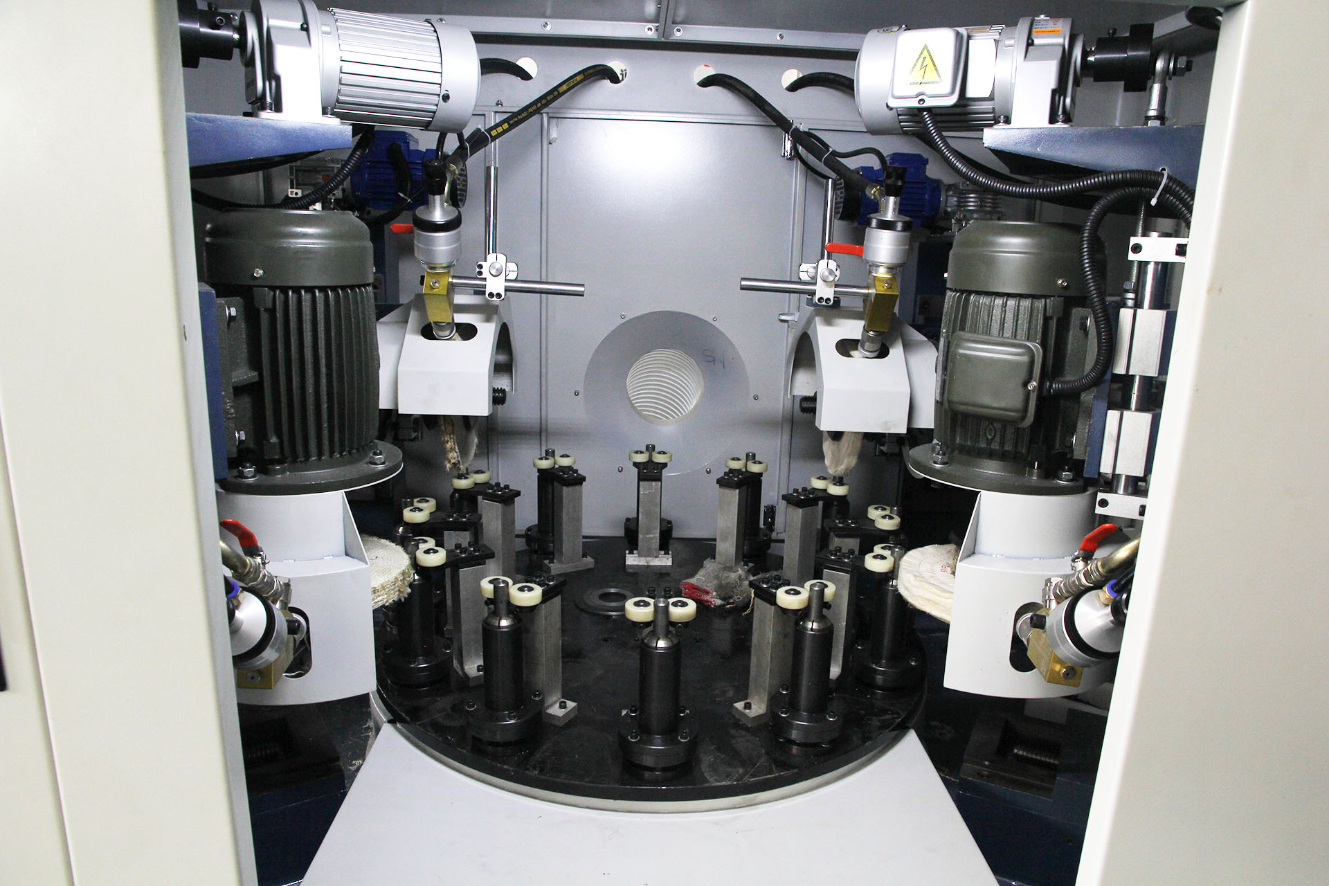 Rotary Indexing Table Polishing Machine for Padlocks