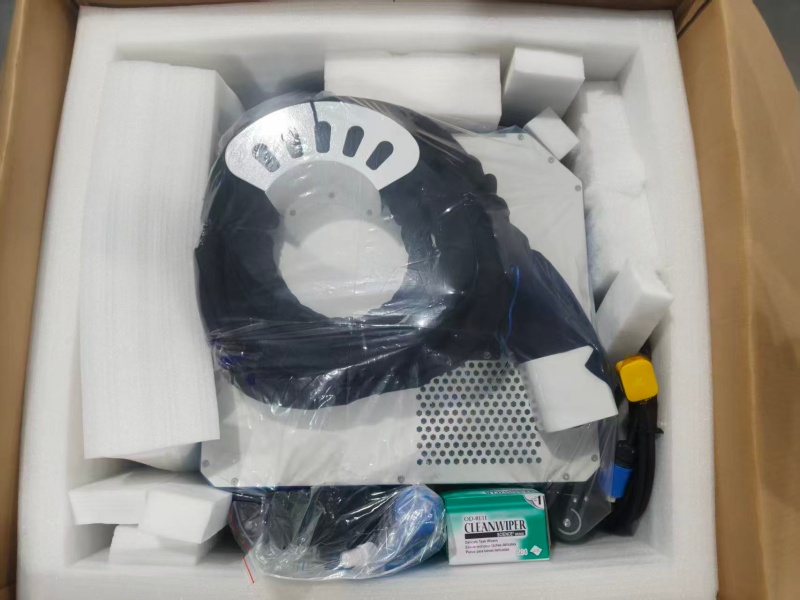 200W Handheld & Pulse Laser Cleaning Machine – Efficient Rust, Oxide & Contaminant Removal