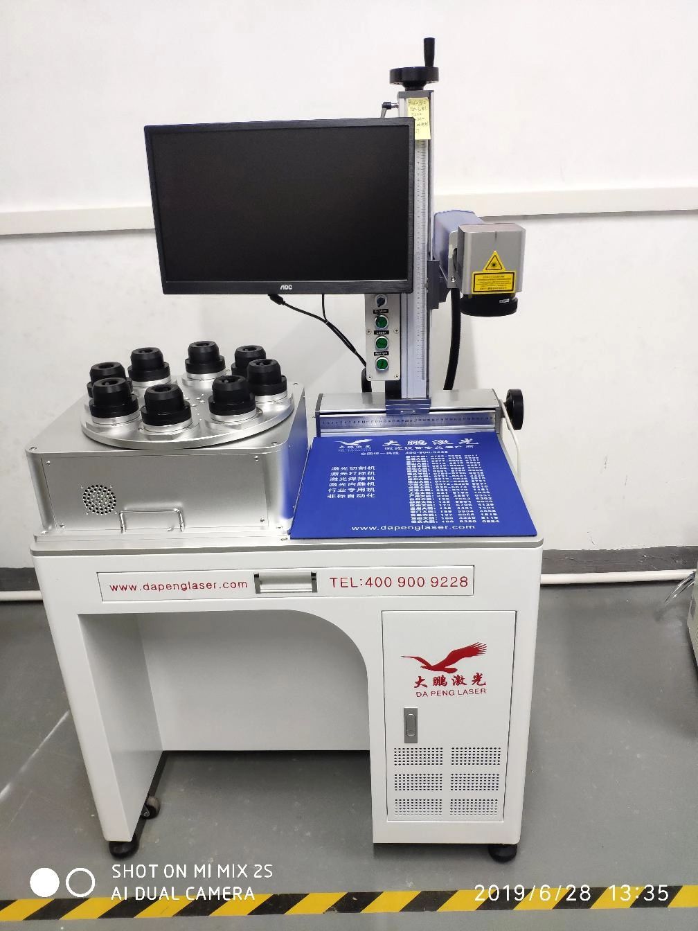 Double-head eight-station laser marking machine